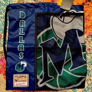Mitchell & Ness Dallas Mavericks Cinch Bag, NWT